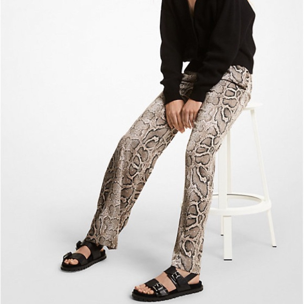 Michael Kors Wide Leg Pants Crushed Crepe Snakeskin Print Bottoms SZ Medium - Picture 2 of 16